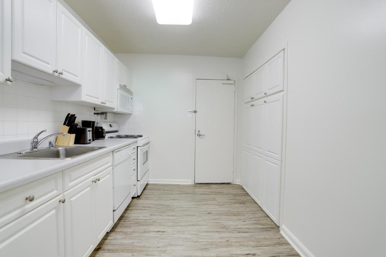 Modern Apartment At Crystal City อาร์ลิงตัน ภายนอก รูปภาพ